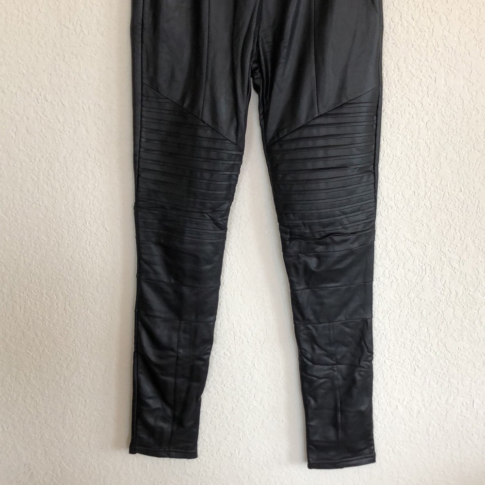 PLUSH Fleece Lined Liquid Moto Legging IN BLACK S - Picture 3 of 9